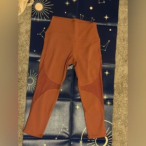 Alo Airbrush Leggings